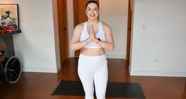 Kathia Jauregui - Certified Online Yoga Teacher on Reshanti