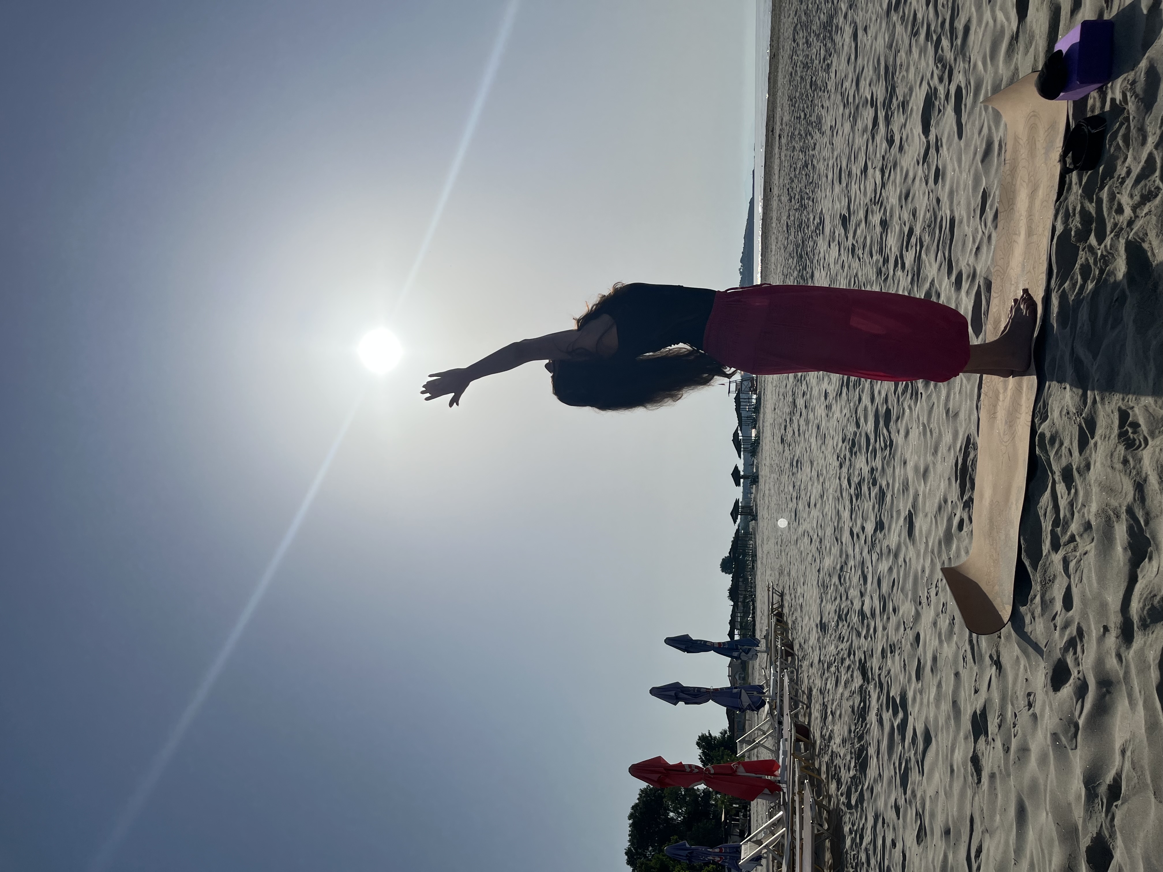 Stefani Nikolova - Certified Online Yoga Teacher on Reshanti