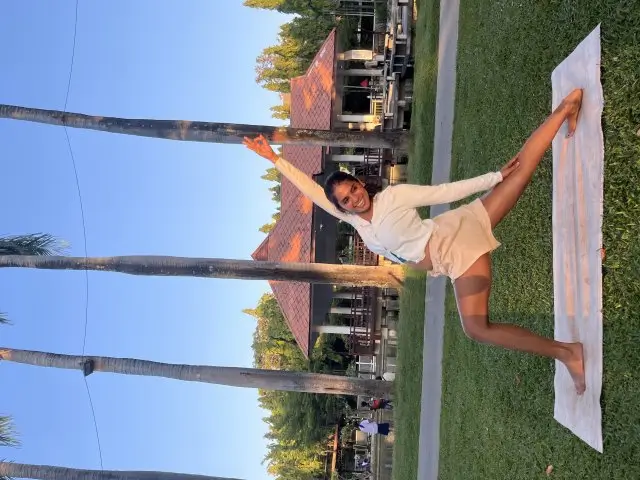 Shikha Kumari - Certified Online Yoga Teacher on Reshanti